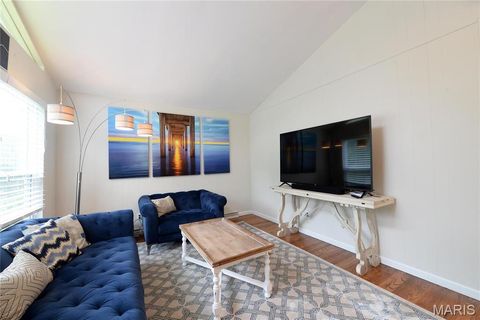 Tiny photo for 220 Chamberlin Drive, Ballwin, MO 63021 (MLS # 26004058)