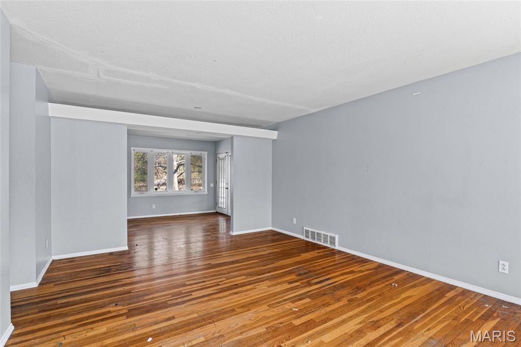 Hathaway Manor 16 - Residential