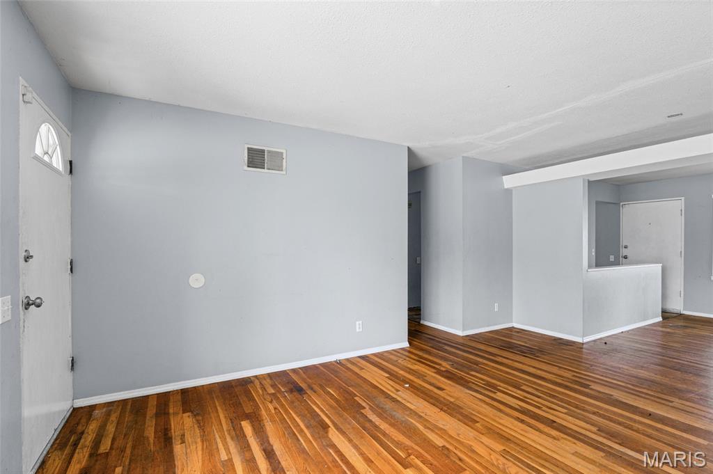 Hathaway Manor 16 - Residential