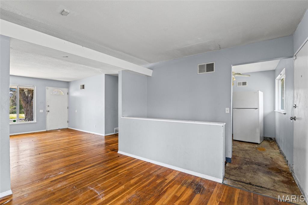 Hathaway Manor 16 - Residential