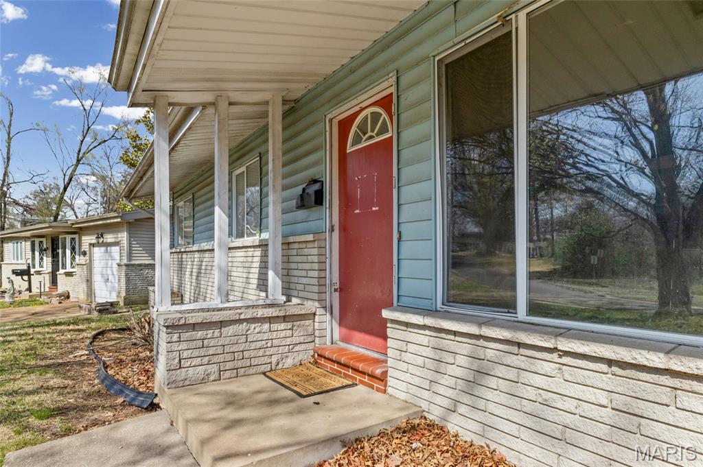 Hathaway Manor 16 - Residential