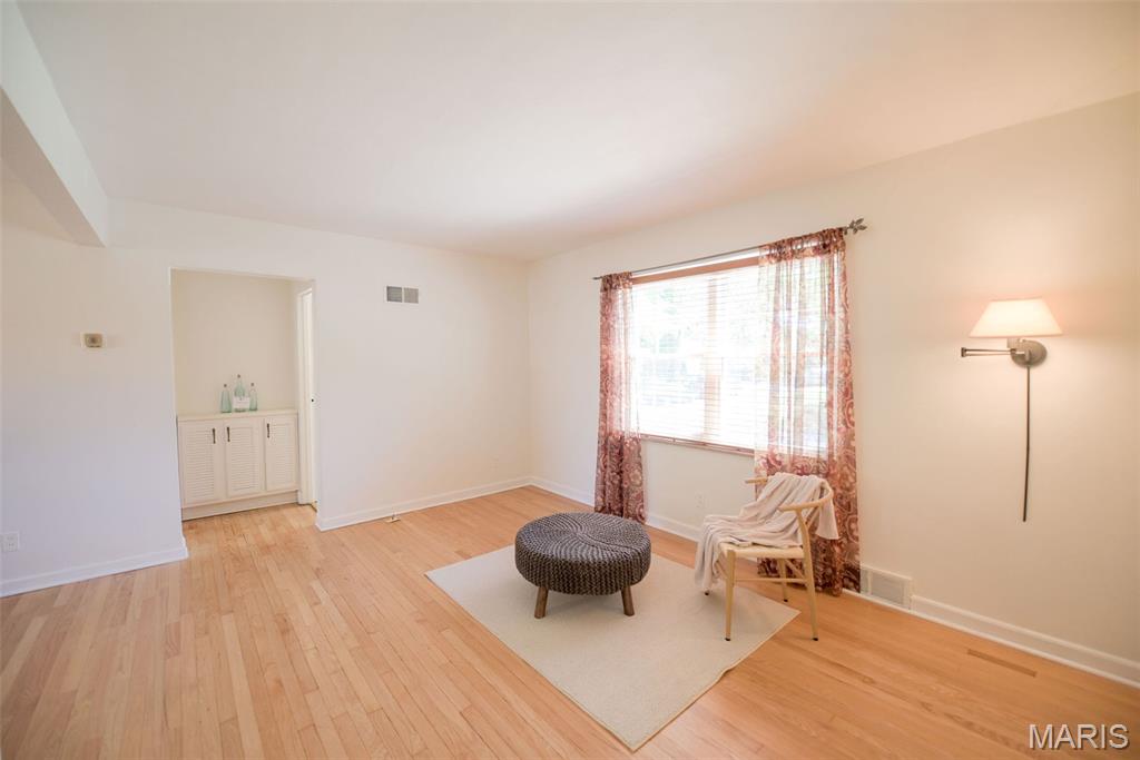 Sunshine - Residential