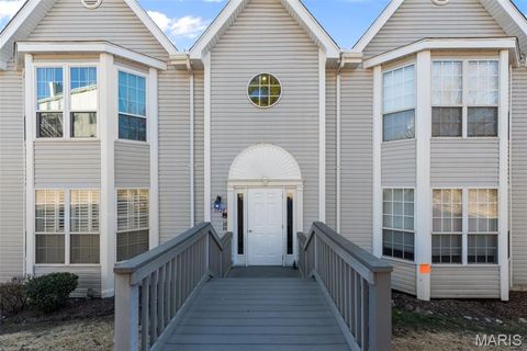 Photo of 1724 Whispering Creek Drive #A, Ballwin, MO 63021 (MLS # 25081943)