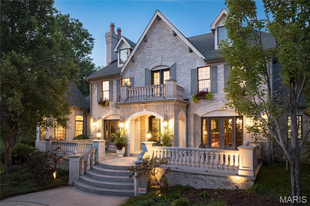 135 Ballas Court