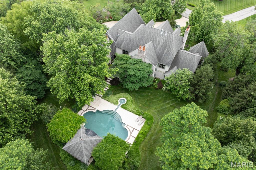 Ballas Courts - Residential