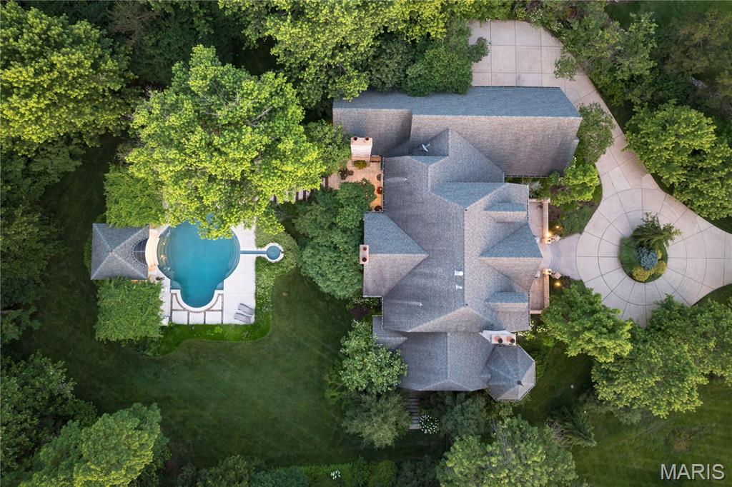 Ballas Courts - Residential