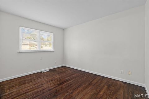 Tiny photo for 11118 Alan Shepard Drive, St Louis, MO 63043 (MLS # 26032324)