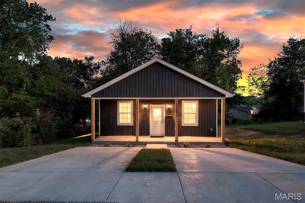 Crystal City - Residential
