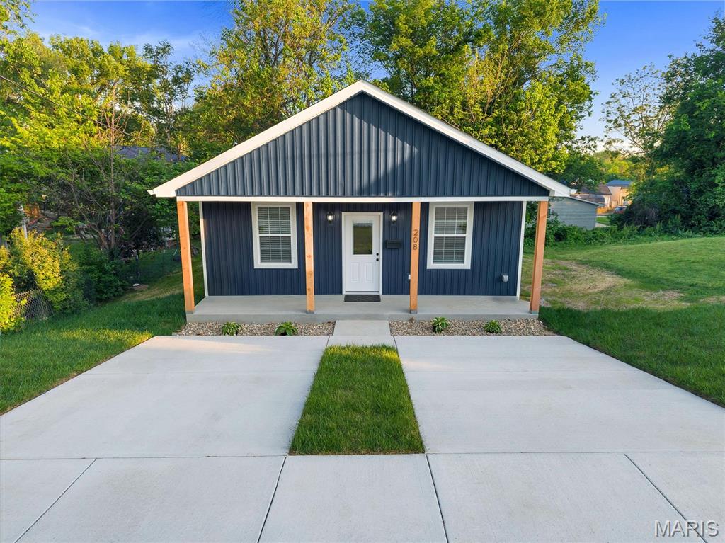 Crystal City - Residential