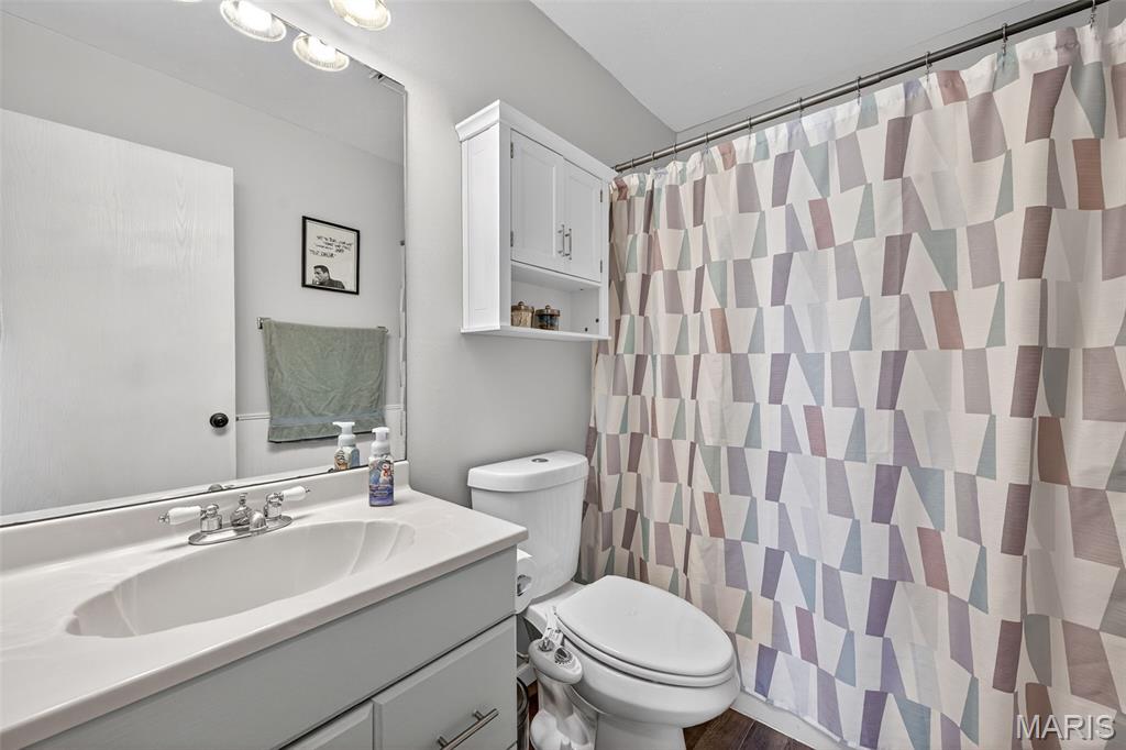 1374 Half Moon Drive