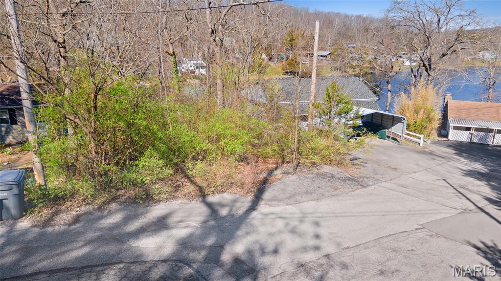 Cedar Hill Lakes 01 - Land