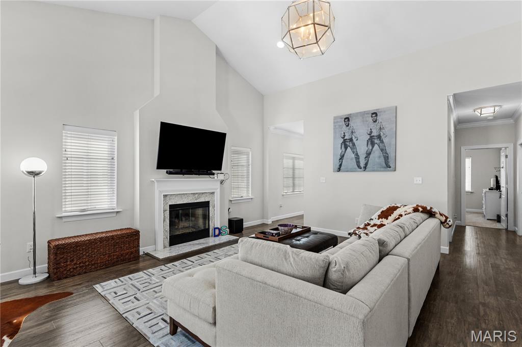 738 Windberry Court 9