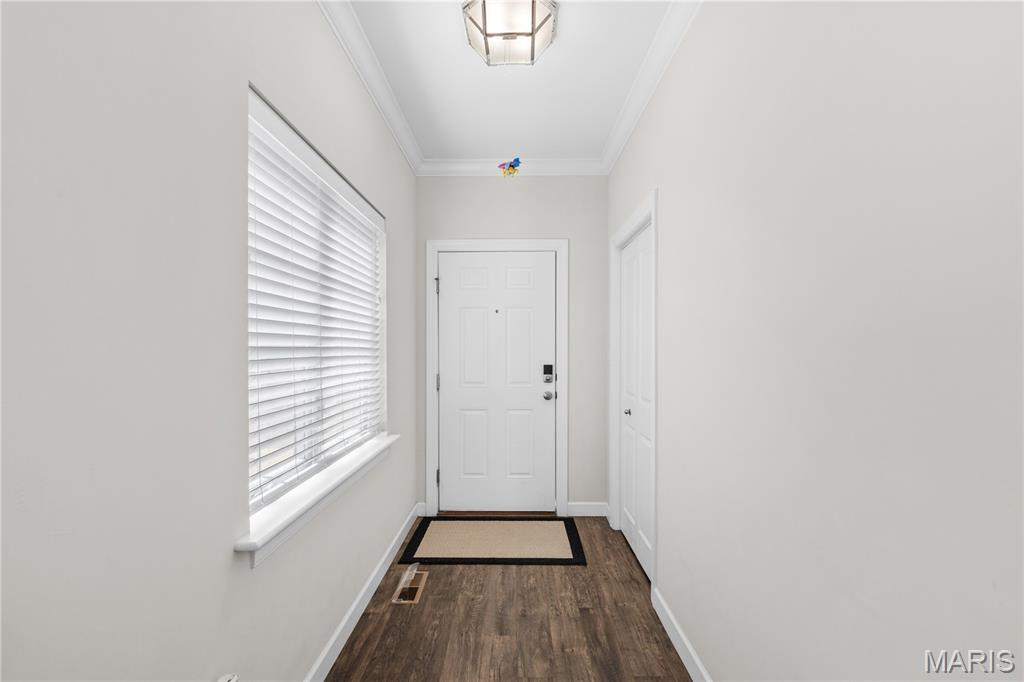 738 Windberry Court 9