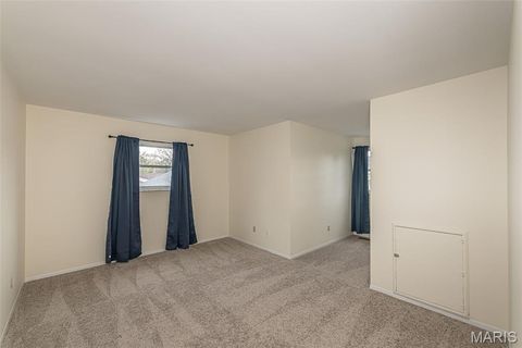Tiny photo for 716 Reinke Road, Ballwin, MO 63021 (MLS # 26029589)