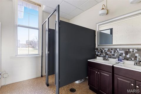 Tiny photo for 120 Henry Avenue, Ballwin, MO 63011 (MLS # 25075156)