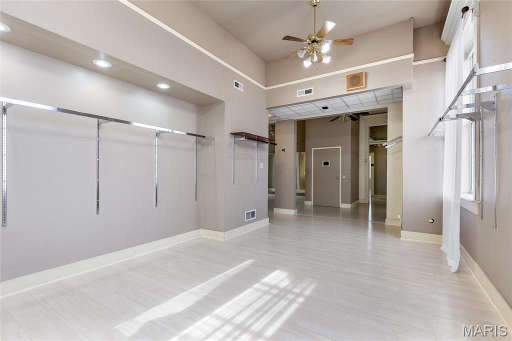 Bartolds Add To Manchester - Commercial Sale