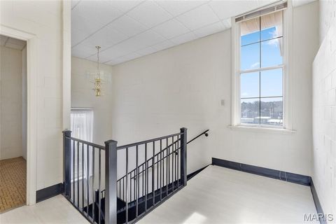 Tiny photo for 120 Henry Avenue, Ballwin, MO 63011 (MLS # 25075156)