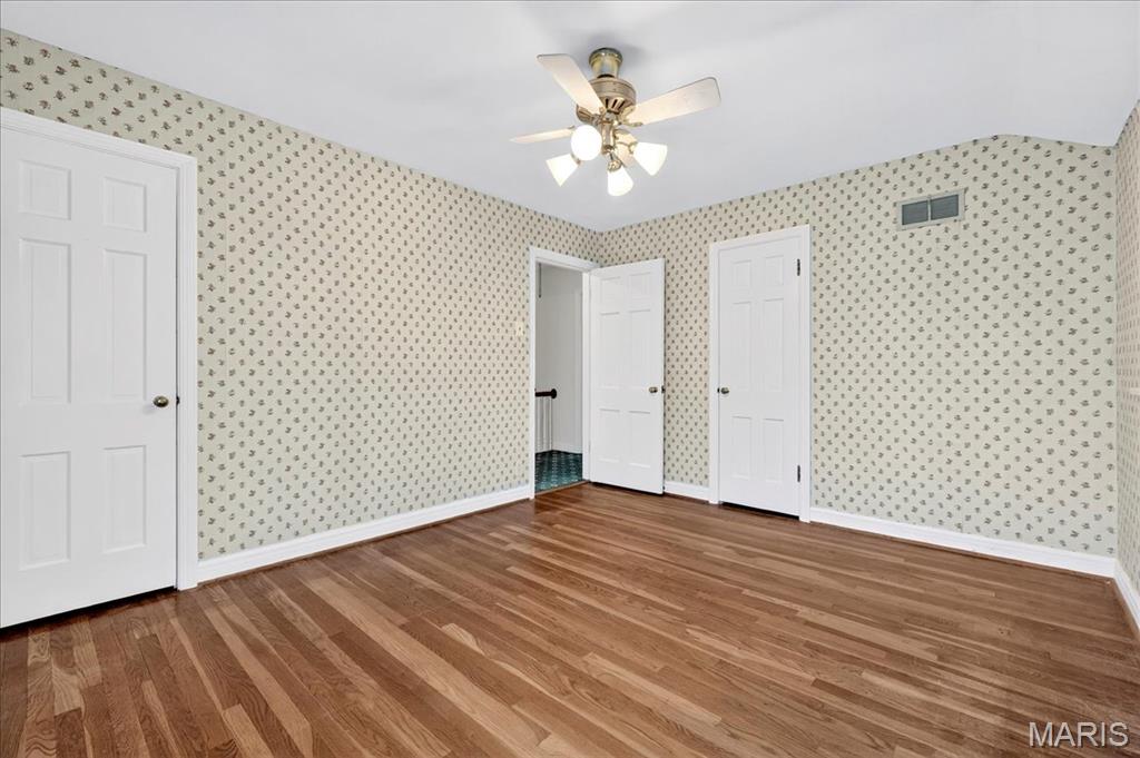 Warson Woods, Missouri 63122, United States, 4 Bedrooms Bedrooms, ,3 BathroomsBathrooms,Residential,Pending,211795