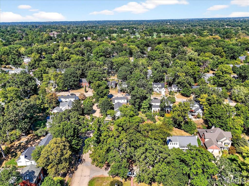 Warson Woods, Missouri 63122, United States, 4 Bedrooms Bedrooms, ,3 BathroomsBathrooms,Residential,Pending,211795