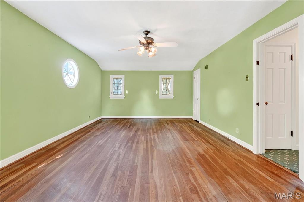 Warson Woods, Missouri 63122, United States, 4 Bedrooms Bedrooms, ,3 BathroomsBathrooms,Residential,Pending,211795