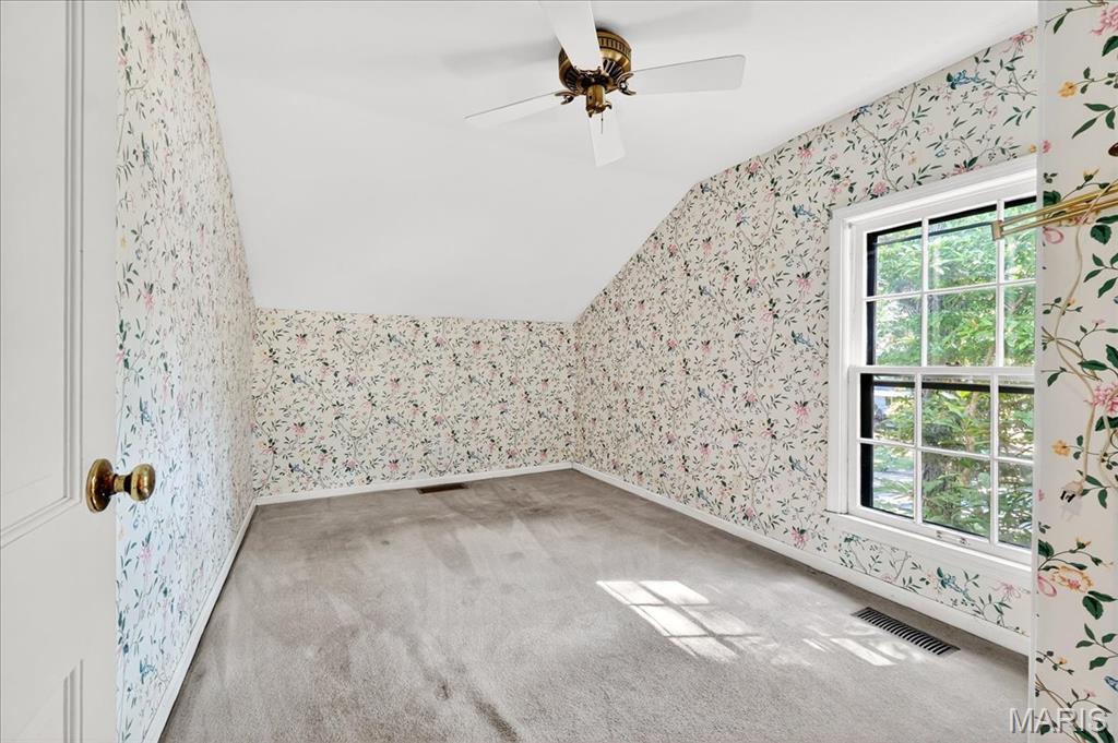 Warson Woods, Missouri 63122, United States, 4 Bedrooms Bedrooms, ,3 BathroomsBathrooms,Residential,Pending,211795