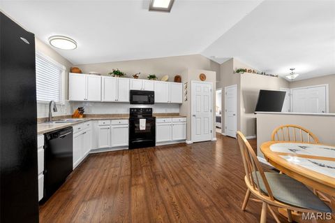 Tiny photo for 40 Double Creek Court, Wentzville, MO 63385 (MLS # 26025641)