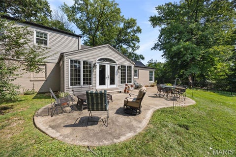 Tiny photo for 2 Middlebrook Lane, Creve Coeur, MO 63141 (MLS # 26049215)