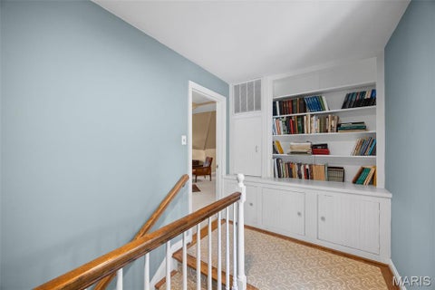 Tiny photo for 2 Middlebrook Lane, Creve Coeur, MO 63141 (MLS # 26049215)