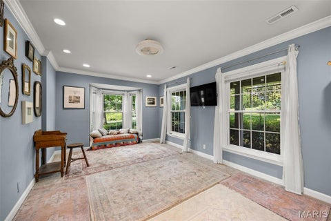 Tiny photo for 2 Middlebrook Lane, Creve Coeur, MO 63141 (MLS # 26049215)