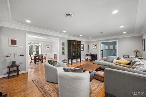 Tiny photo for 2 Middlebrook Lane, Creve Coeur, MO 63141 (MLS # 26049215)