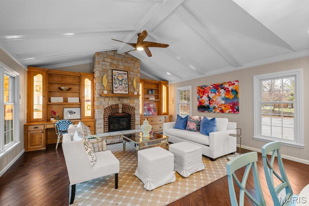 Frontenac Woods 1 - Residential