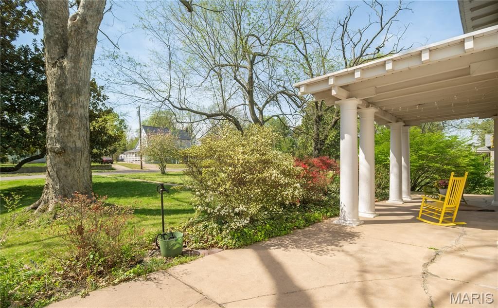 Photo of 707 S Prairie Street, Bloomfield, MO 63825 (MLS # 26018988)