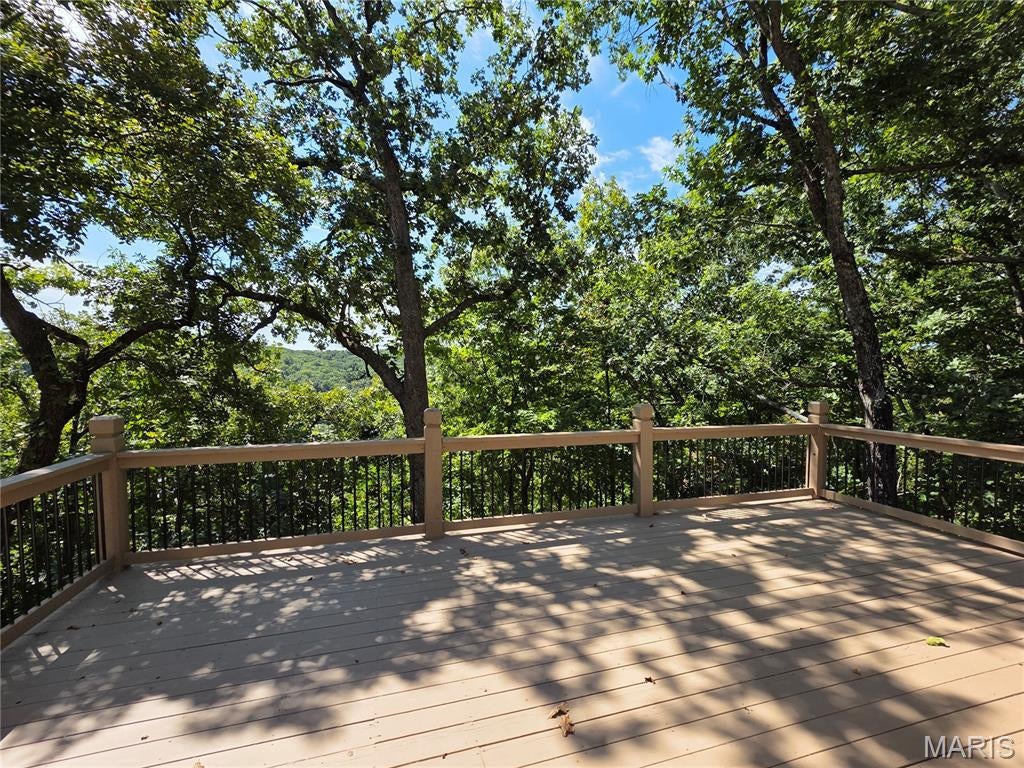 19 Greenview Drive