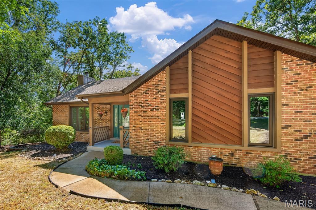 19 Greenview Drive