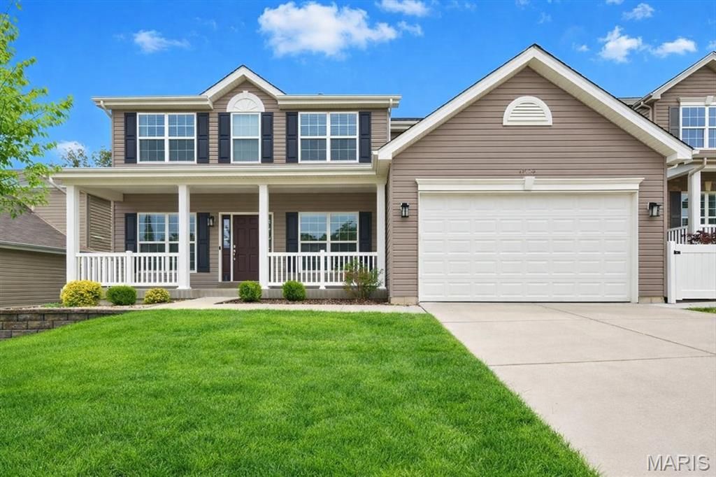 Photo of 17625 Rockwood Arbor Drive, Eureka, MO 63025 (MLS # 26000125)