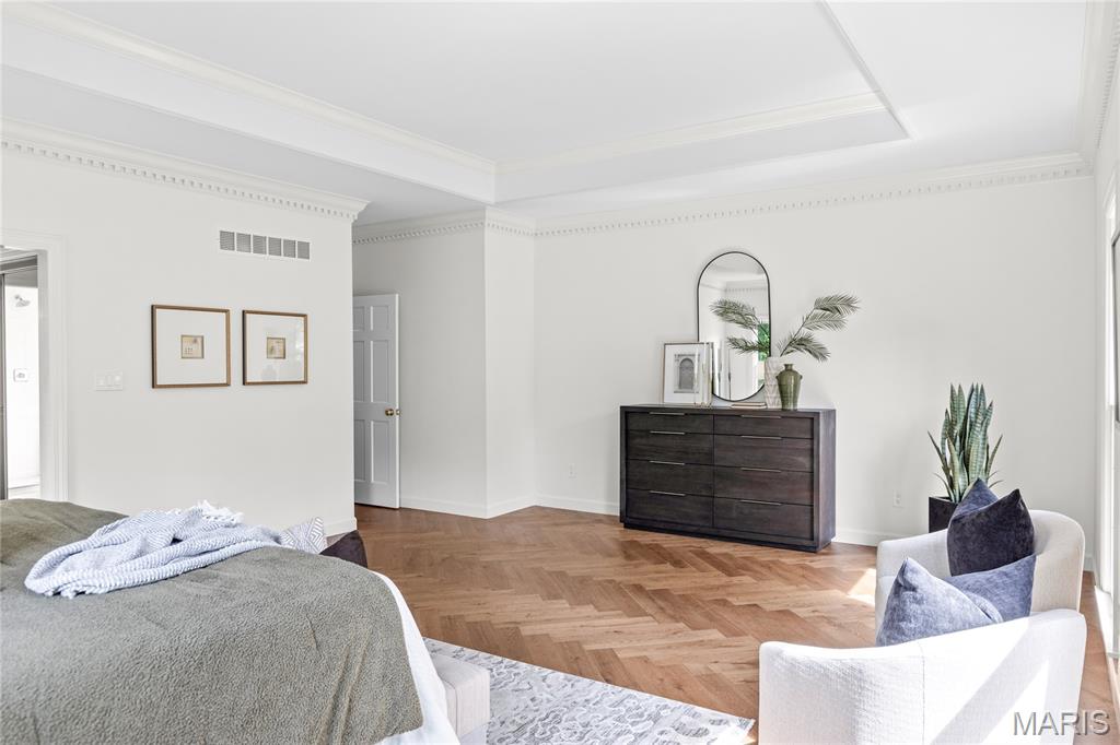 Essex Point - Residential