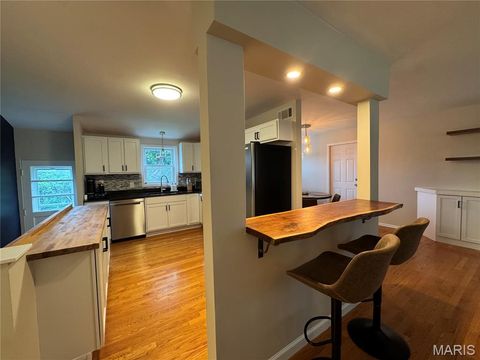 Tiny photo for 308 Twinview Terrace, Ballwin, MO 63011 (MLS # 26041805)