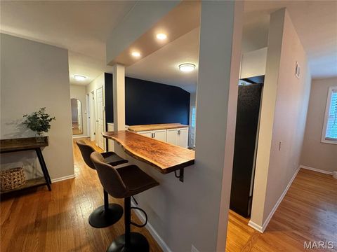 Tiny photo for 308 Twinview Terrace, Ballwin, MO 63011 (MLS # 26041805)