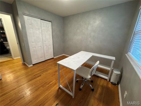 Tiny photo for 308 Twinview Terrace, Ballwin, MO 63011 (MLS # 26041805)