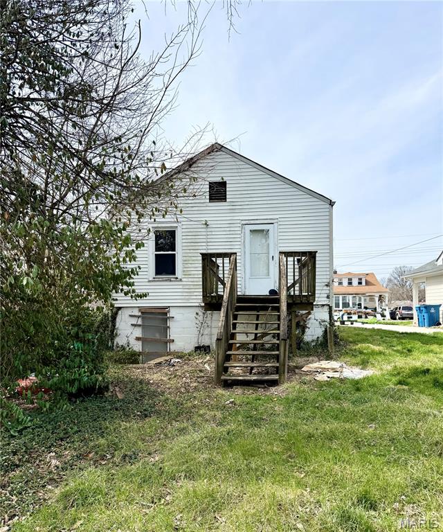 West Walnut Manor - Residential