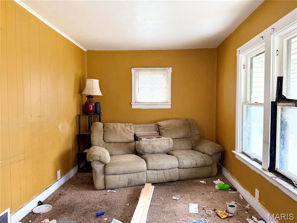 West Walnut Manor - Residential