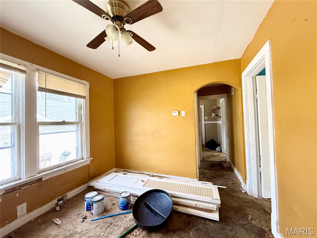 West Walnut Manor - Residential