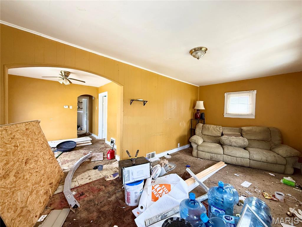 West Walnut Manor - Residential