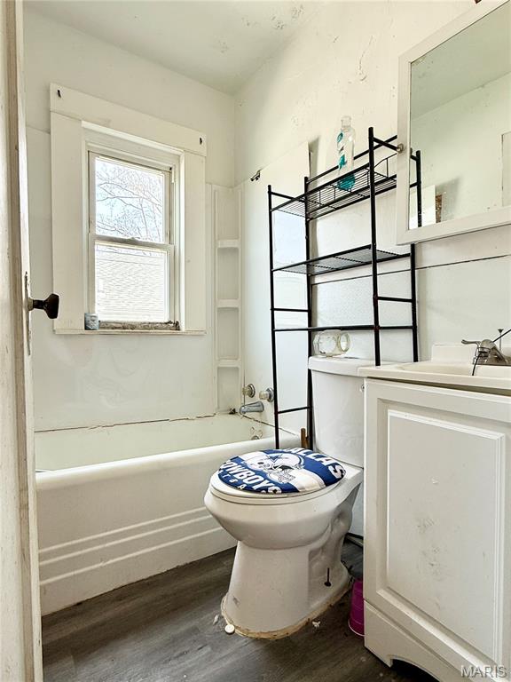 West Walnut Manor - Residential