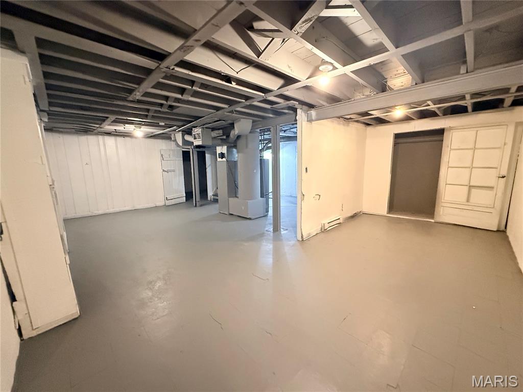 Glasgow Village Unit 1 - Residential