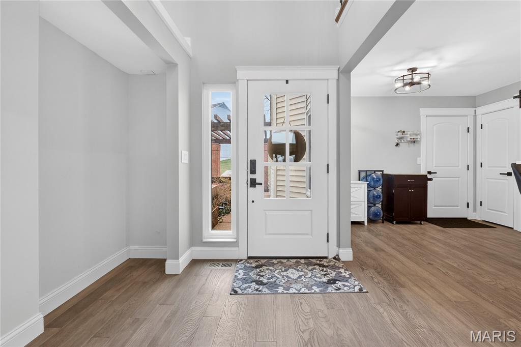 1842 Ridgeview Circle Drive