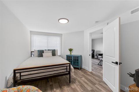 Tiny photo for 1842 Ridgeview Circle Drive, Ballwin, MO 63021 (MLS # 26012037)