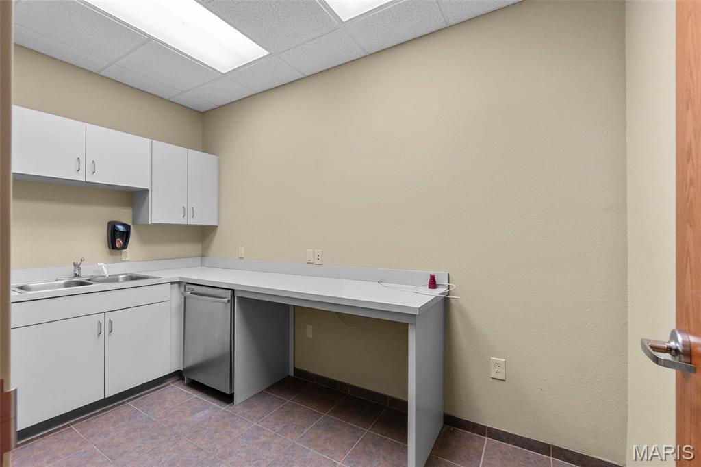 NA - Commercial Sale