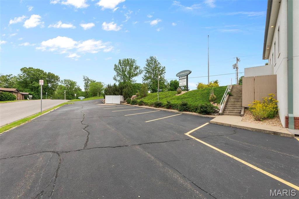 NA - Commercial Sale