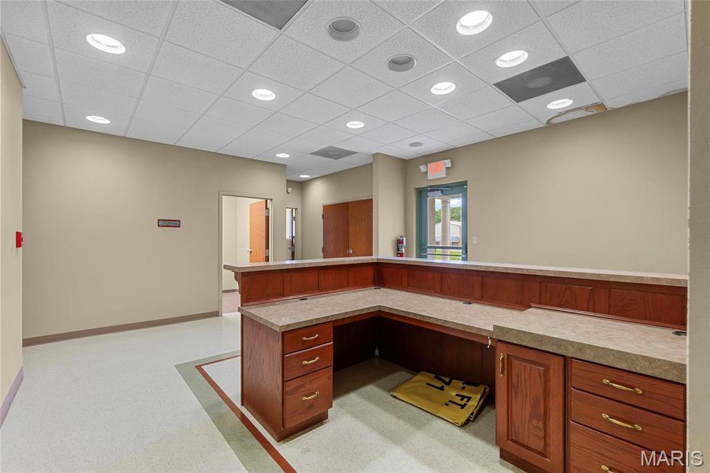 NA - Commercial Sale